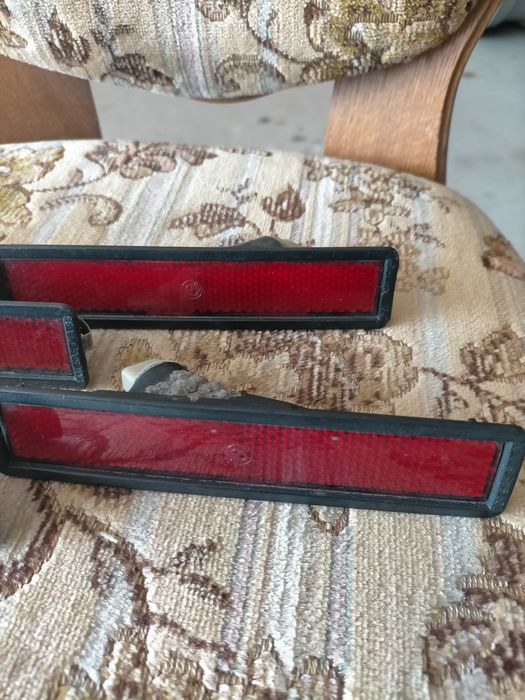 Obrysòwki BMW E30 E34 oryginalne.