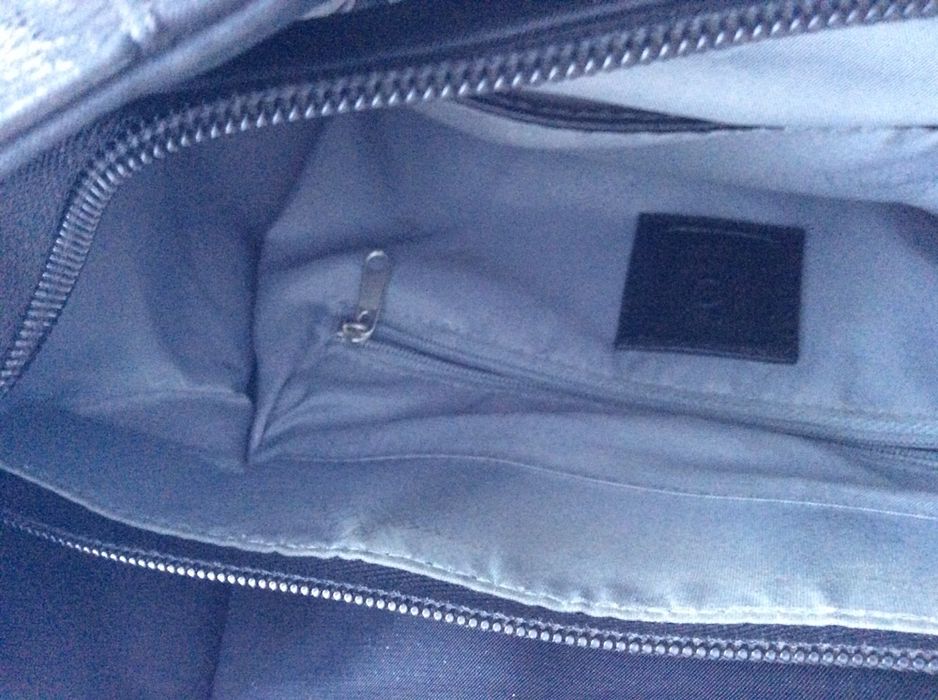 Torebka  Firmy  Bugatti