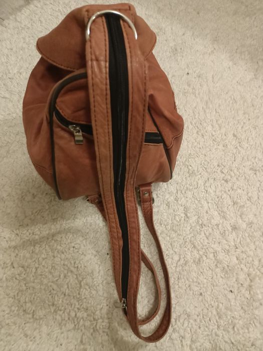 Рюкзак, сумка натур  кожа