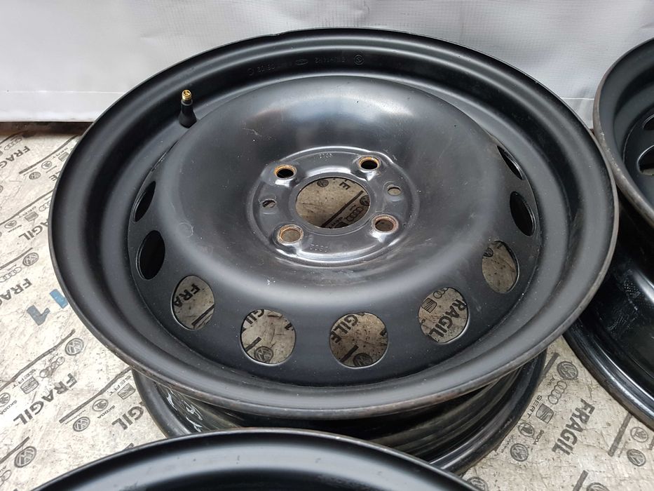 Felgi stalowe Fiat Punto 500 Doblo Panda 4x98 5,5jx14 ET35
