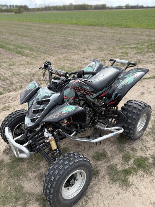 Yamaha raptor 660