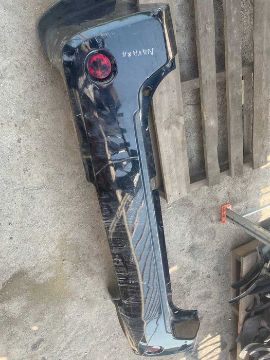 Задній задний бампер Nissan Pathfinder R51