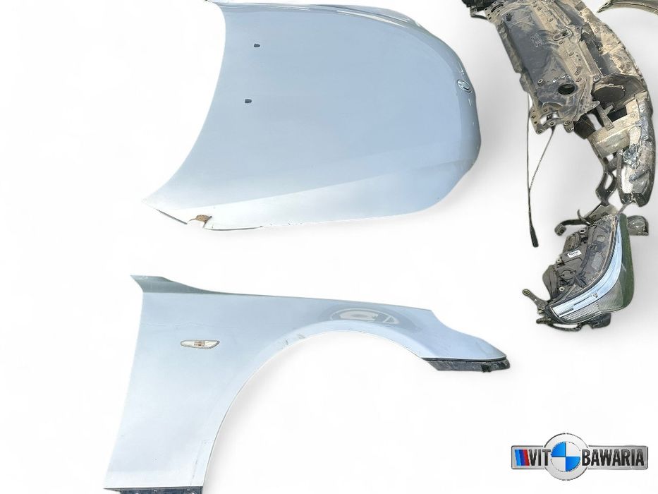 Kompletny przód/ maska/ zderzak/ błotnik/ lampy /pas BMW E60/E61