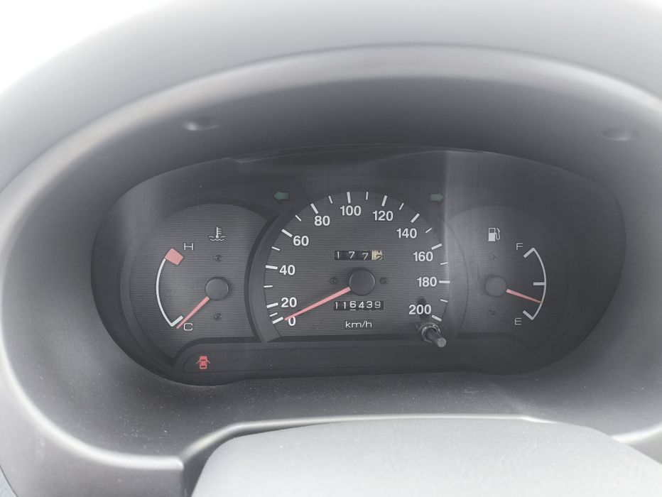 Hyundai accent  1.3