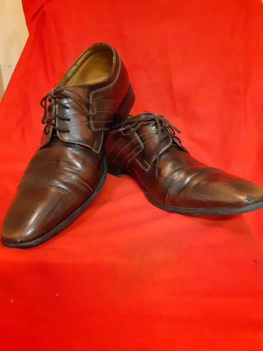 Buty  męskie  skórzane