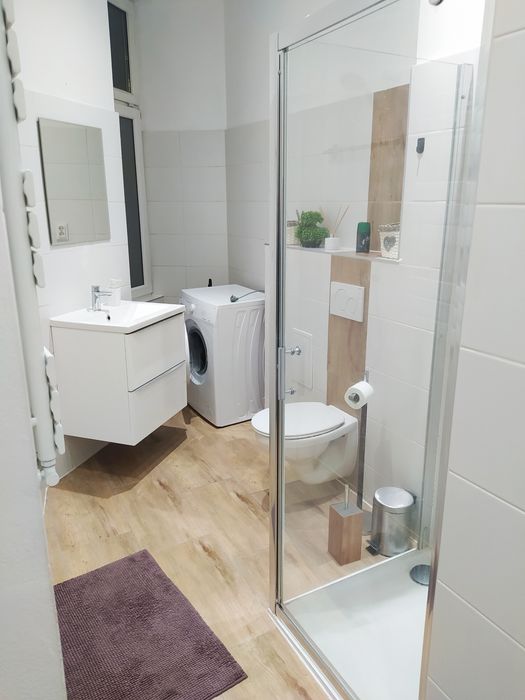 Wynajmę dwa pokoje dostępne od zaraz