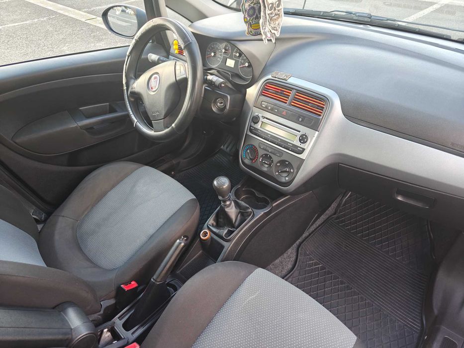 Fiat Grande Punto 1.2 2012 rok 5D