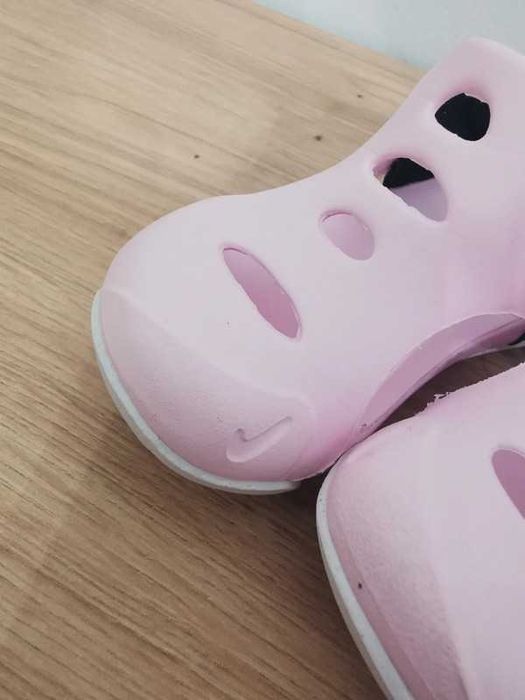 Sandałki do wody Nike r. 22