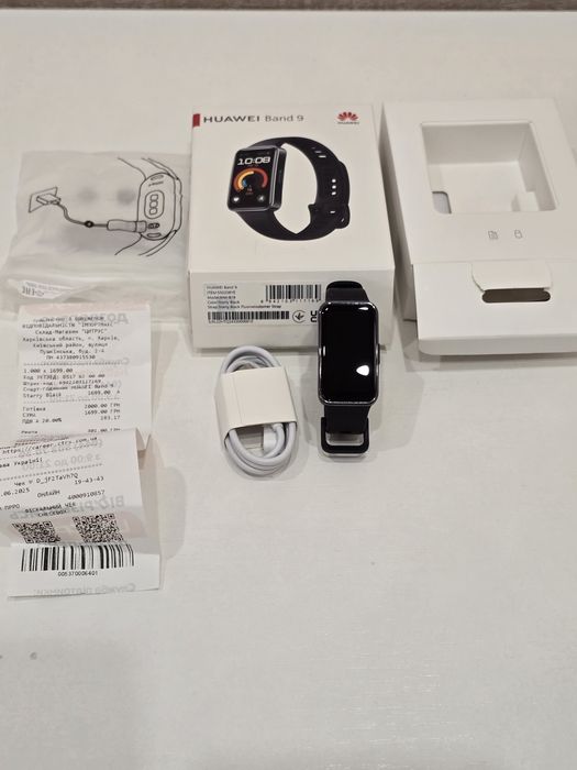 Продам huawei band 9