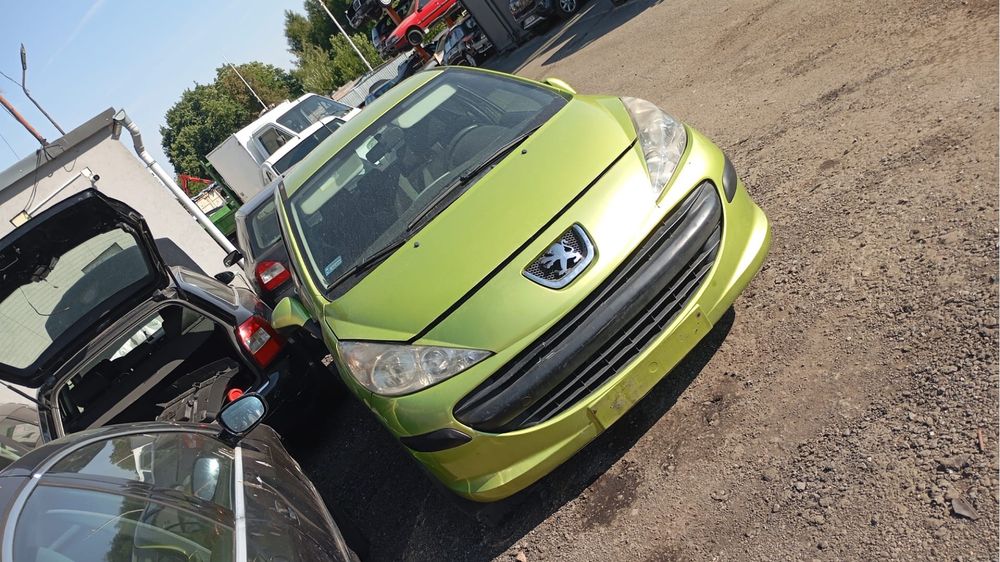 Peugeot 207 1.4 hdi części