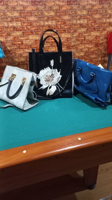 Torba damska Riccaldi czarna z połyskiem