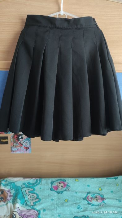 Продам юбку школьную