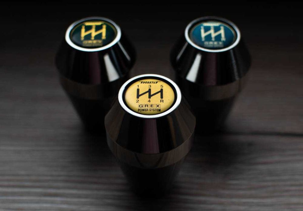 gałki biegów Greddy Trust GREX (Supra 200sx s14 RX7 MX5 s15 Nismo s13)