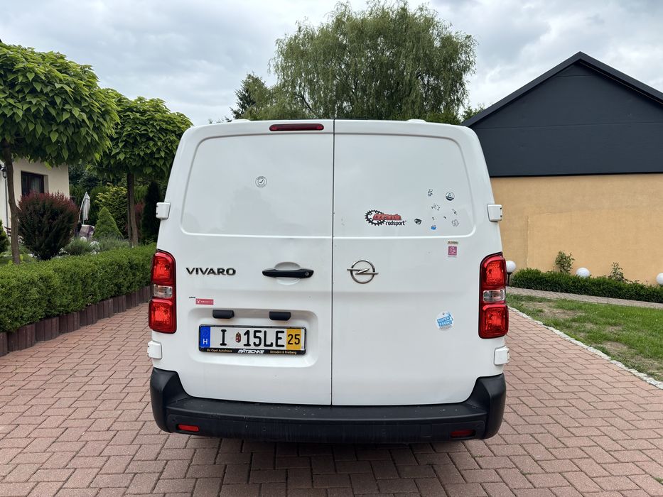 Opel vivaro 2.0 cdti long 2021 rok