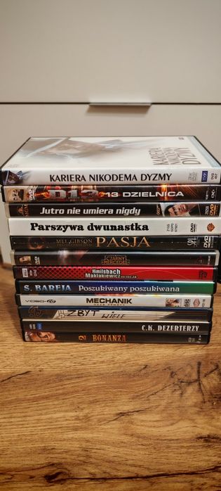 Sprzedam 110 filmów na DVD, różne tytuły !!!