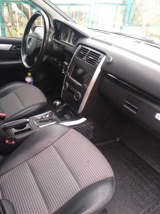 Продам  Мерсэдэс w245