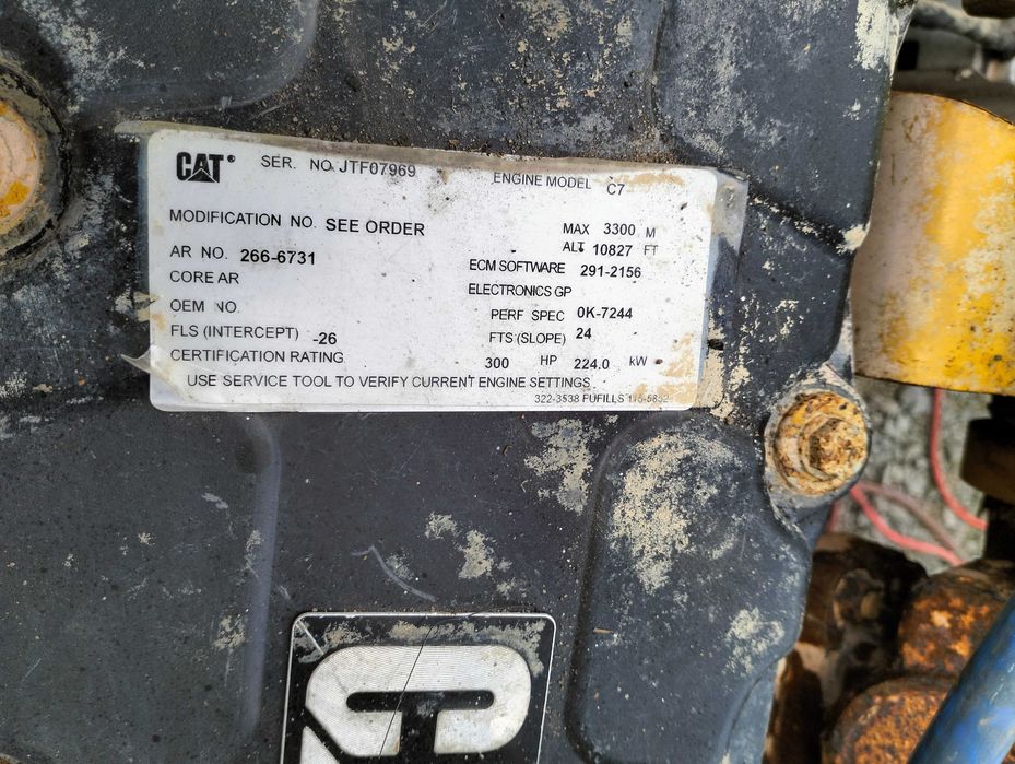 silnik przemysłowy caterpillar c7  2009 koparka ładowarka walec