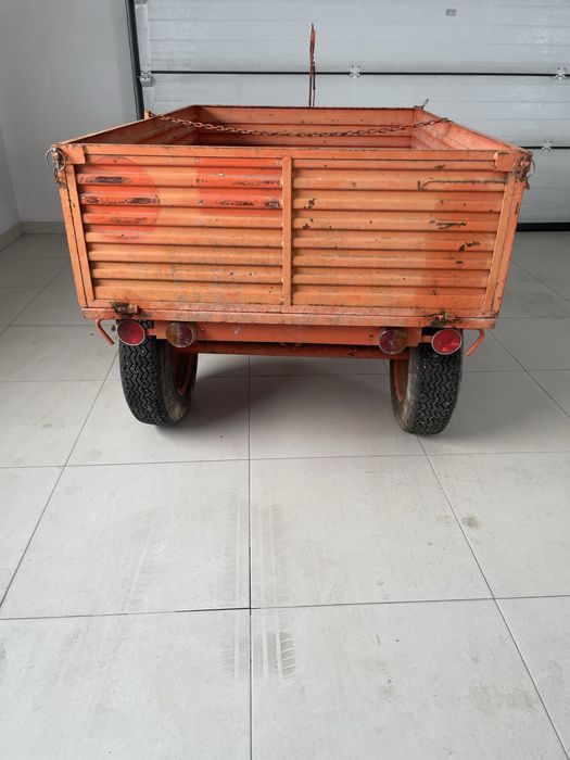 Reboque usado para mini trator