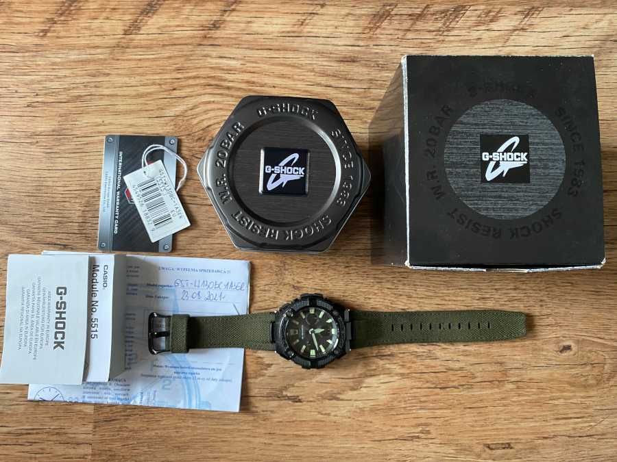 Casio G-Shock GST-W130BC