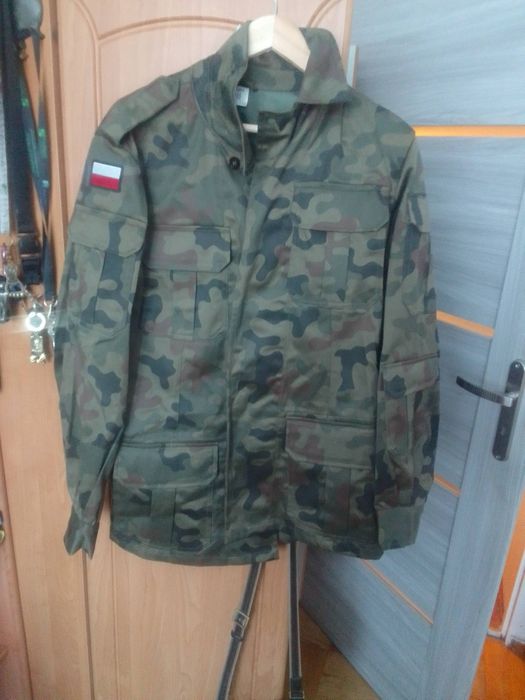 Sprzedam bluzę wz.93