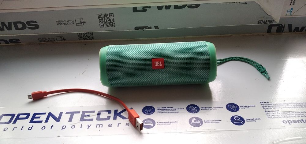 Jbl flip 4 portable