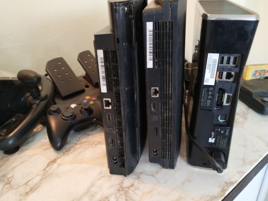 Konsole Xbox 360 PS3