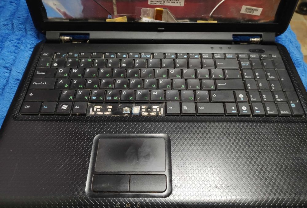 Корпус ноутбука ASUS P50IJ с материнской платой и прочим