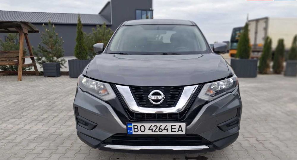 NISSAN Rogue 2017