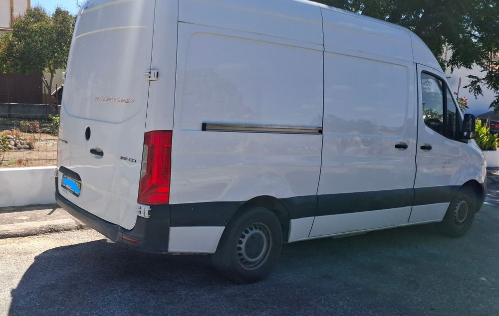 Mercedes sprinter 316cdi com frio