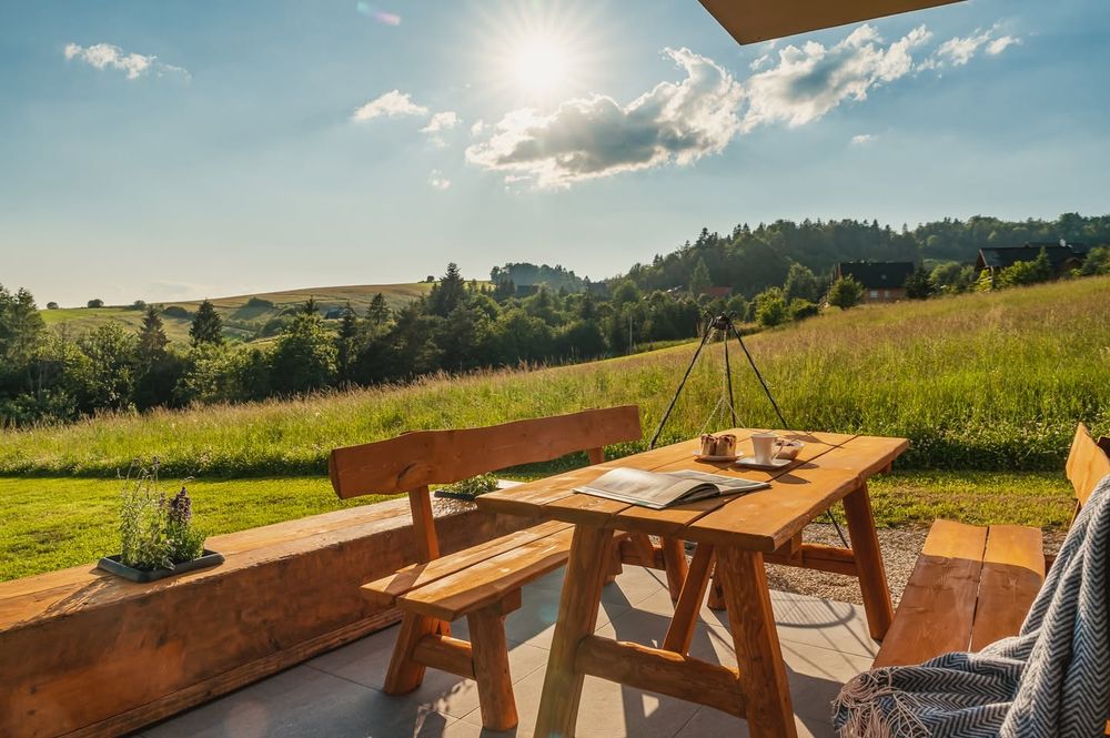 Nowy domek w górach z widokiem na Tatry i Pieniny. Cicha okolica