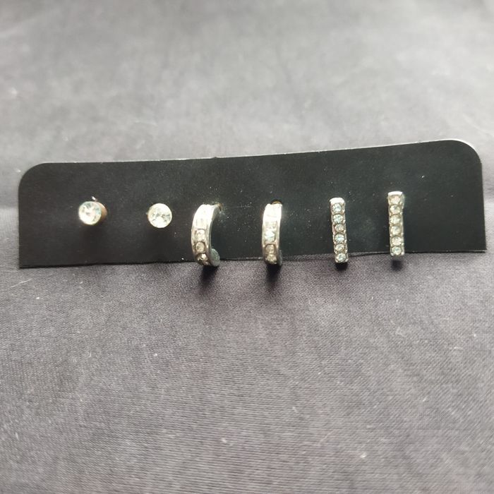 Brincos (diversos conjuntos)64584410287746123