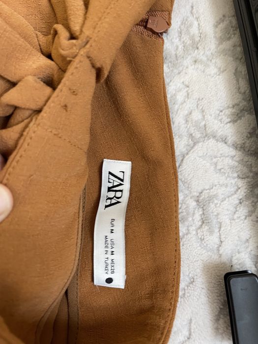 Продам спідницю Zara