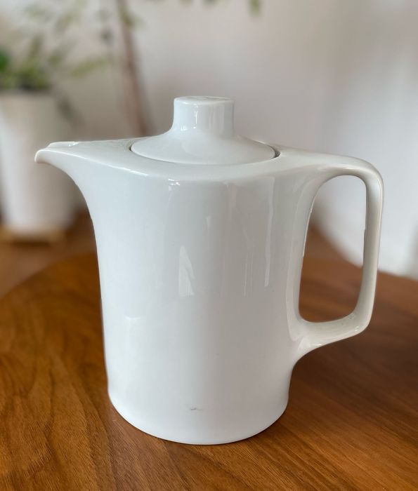 Biały dzbanek czajnik kawiarka novum Hutscheteuther Germany Bavaria