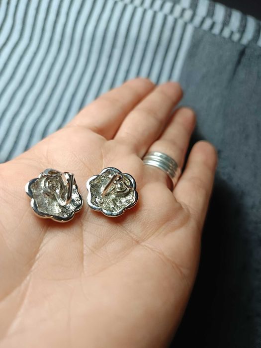 Brincos de Senhora Prateados - Ref.: B - 2