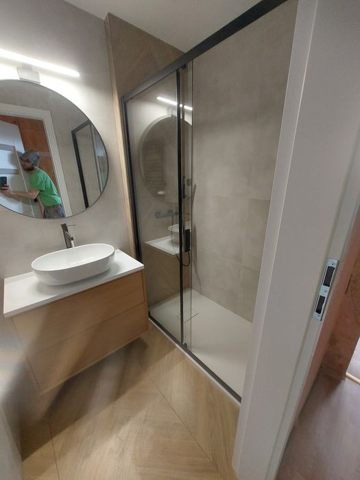 Usługi remontowe łazienki płytki flizy kafelki