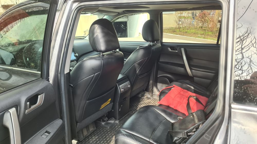 Toyota highlander
