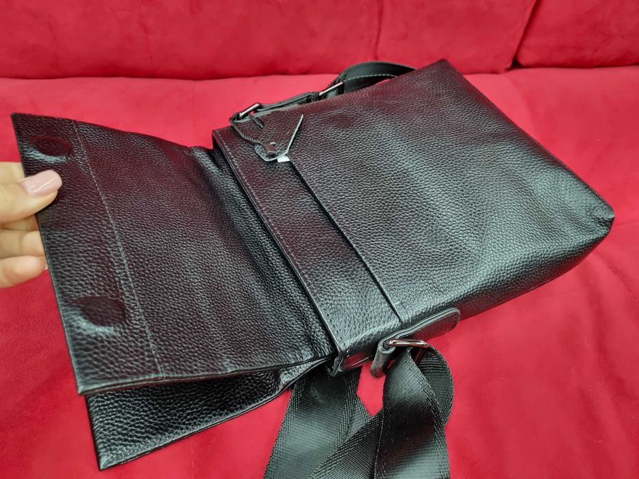 Сумка Salvatore Ferragamo мужская сумка кожаная ферагамо