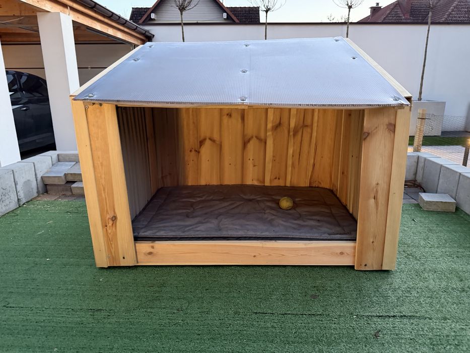 Buda dla psa 100x70