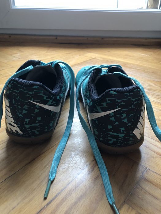Buty Nike Halówki rozm. 37,5