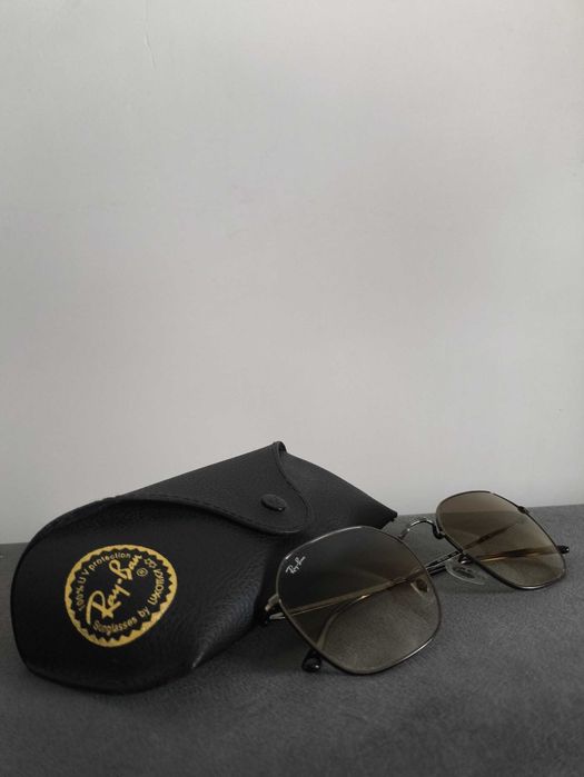 Сонцезахисні окуляри Ray-Ban RB 3694