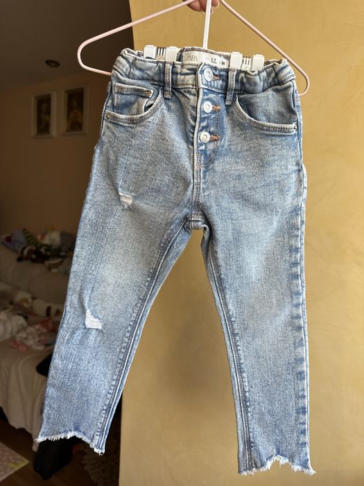 Джинси zara 98р на дівчинку 2-3р