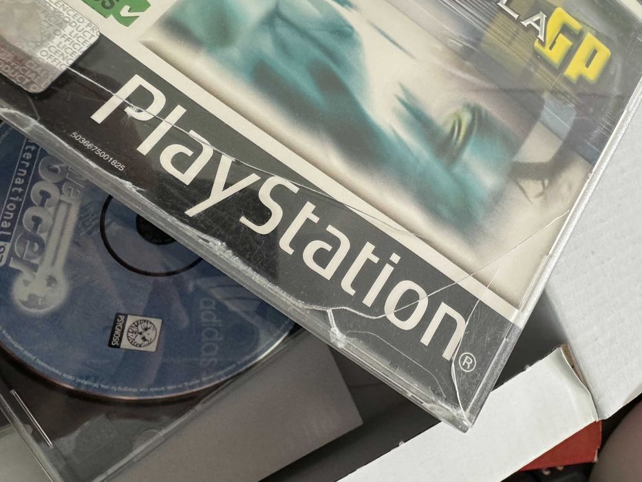 6 jogos Playstation 1