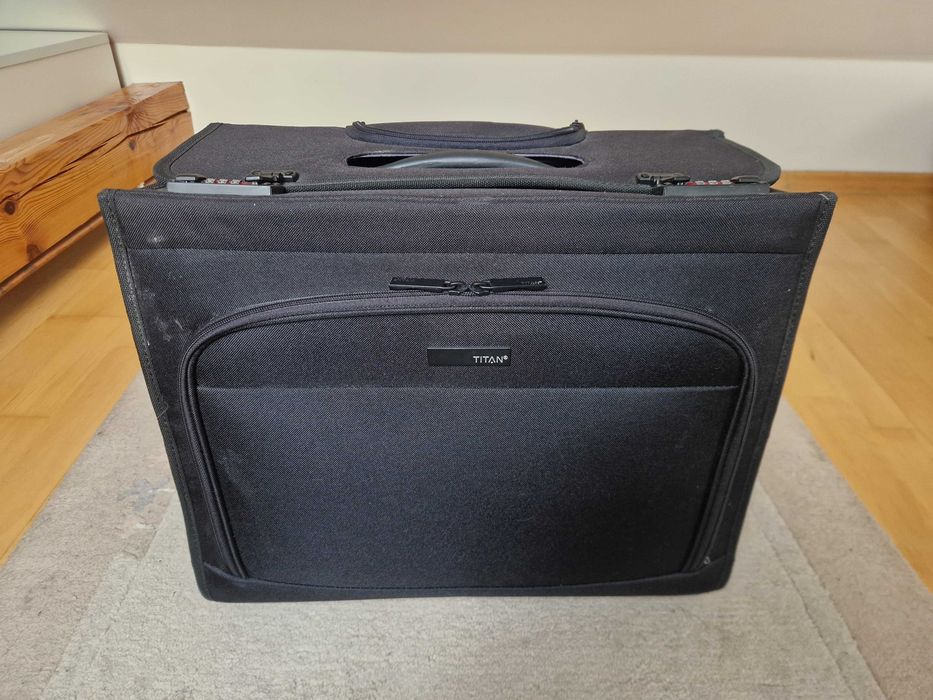 Walizka lotnicza TITAN (20×38×45)