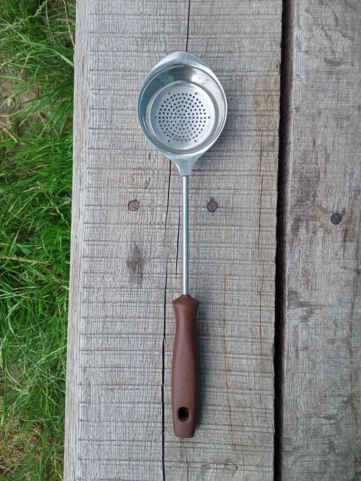 Продам  маленький трушлячок  СССР.