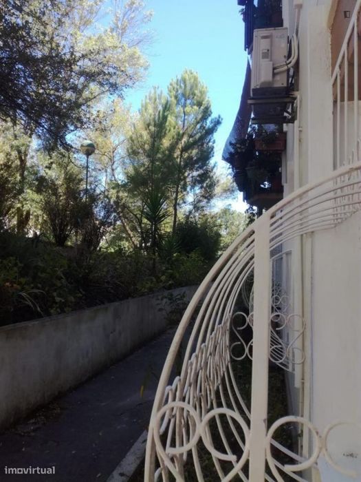 Quarto - localizado em Lisbon