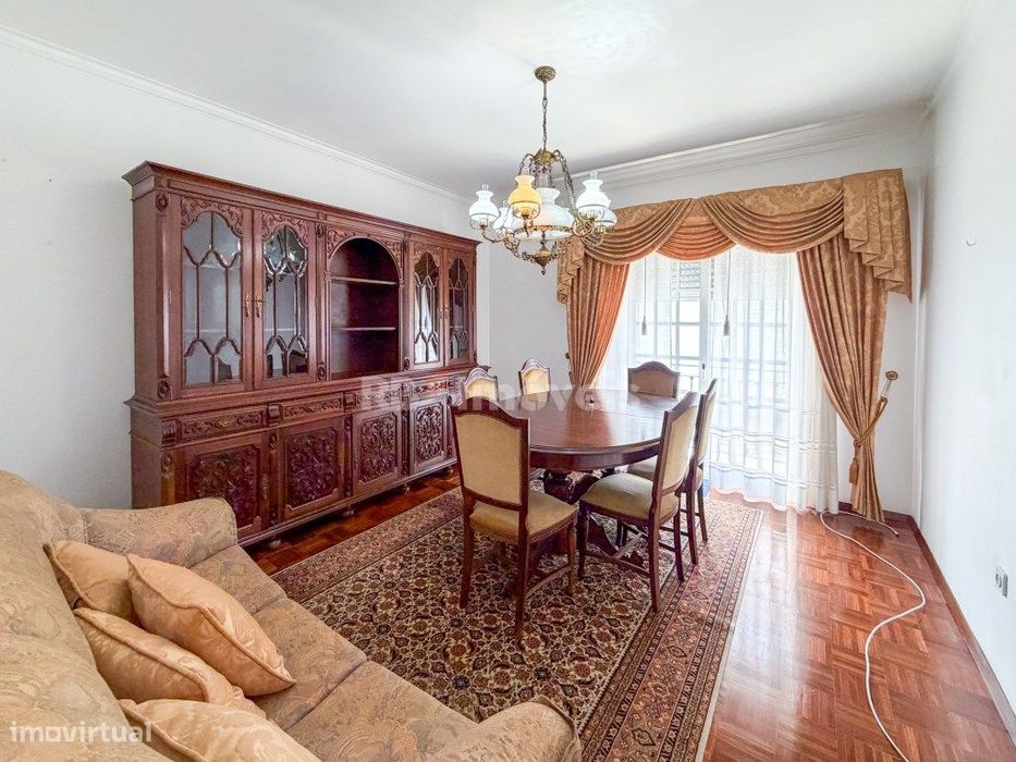 Apartamento t2 c/ Marquise - Entroncamento