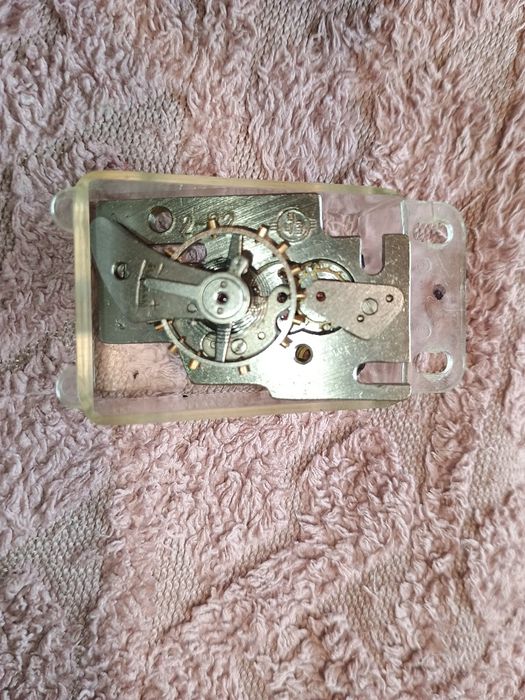 Приставной ход ( баланс)   на часы  Очз, маяк, Свет, Энергия , ЭЧЛ