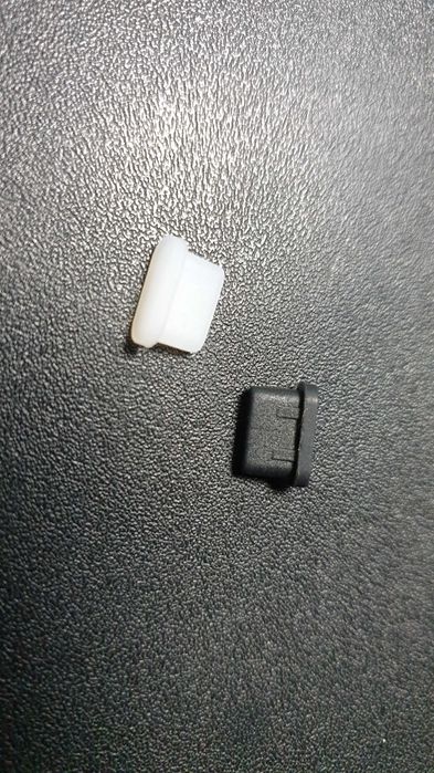 Силиконовая заглушка USB разъема Type C