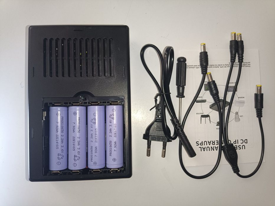 Джерело безперебійного живлення з акумуляторами 4шт. (DC UPS) для Wi-F