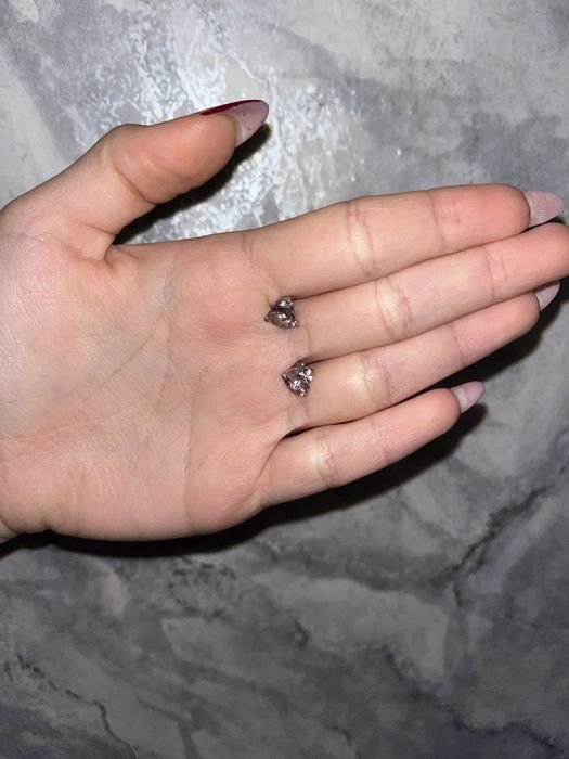 сережки срібні з рожевим фіанітом у формі серця